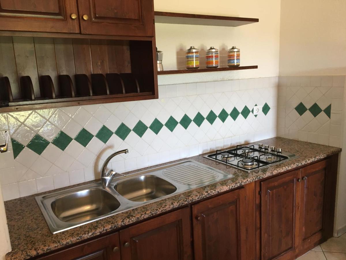 Su Petrosu Aparthotel Orosei Bagian luar foto